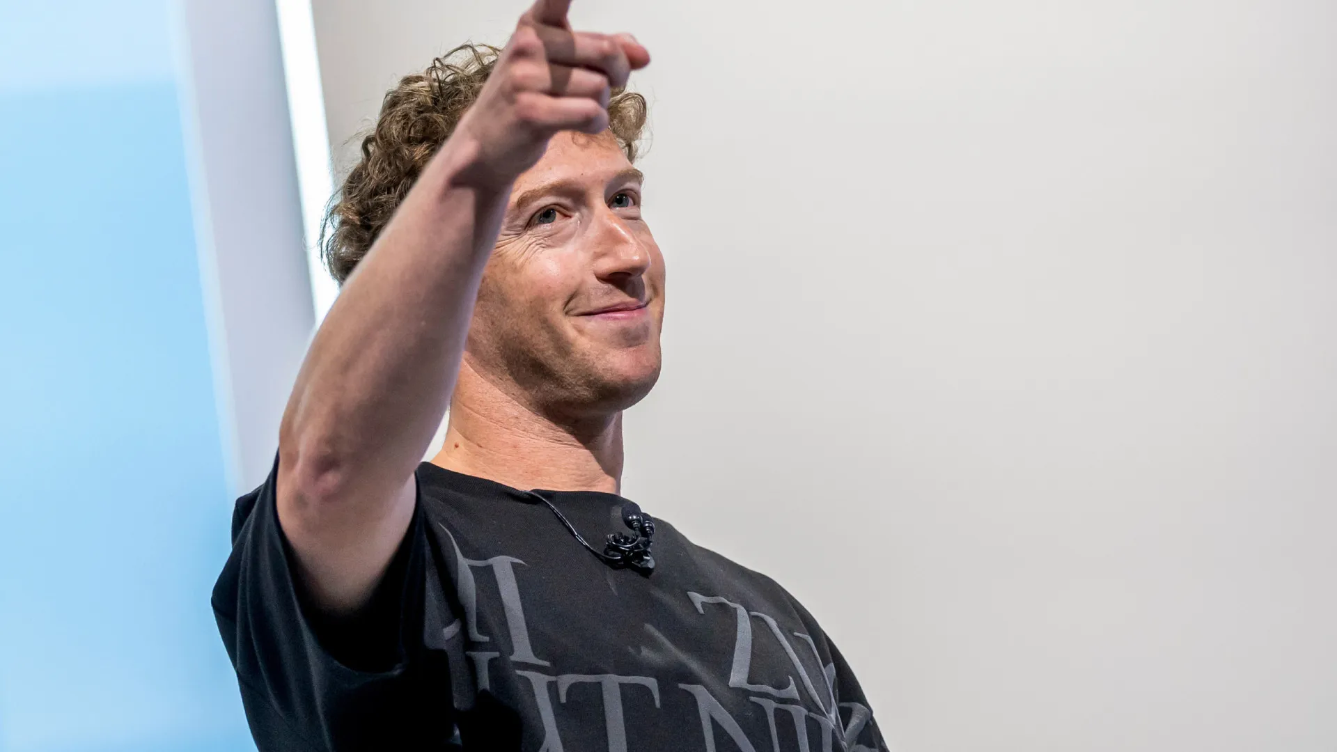 Zuckerberg compra casa de US$ 23 milhões com dinheiro vivo em Washington - img