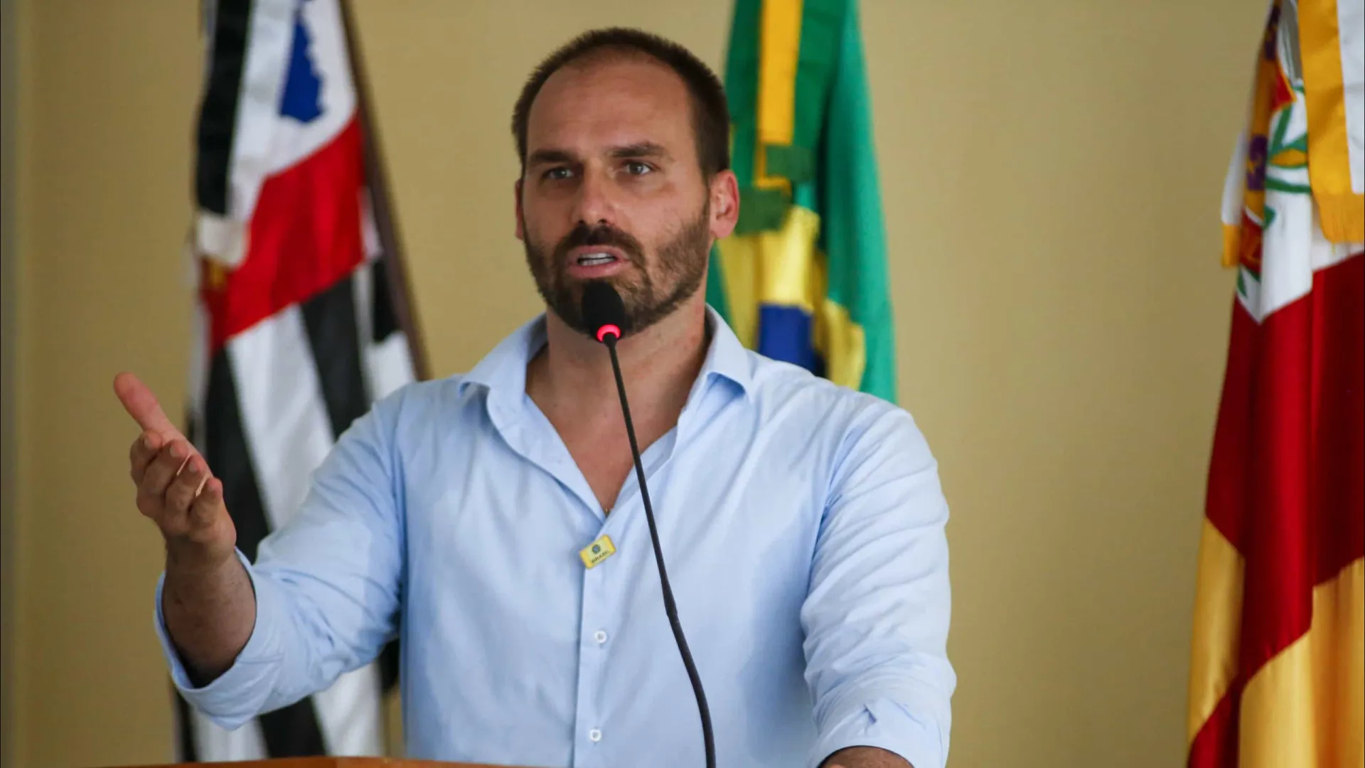 Após 'atacar soberania do Brasil', Eduardo Bolsonaro critica a PGR - img