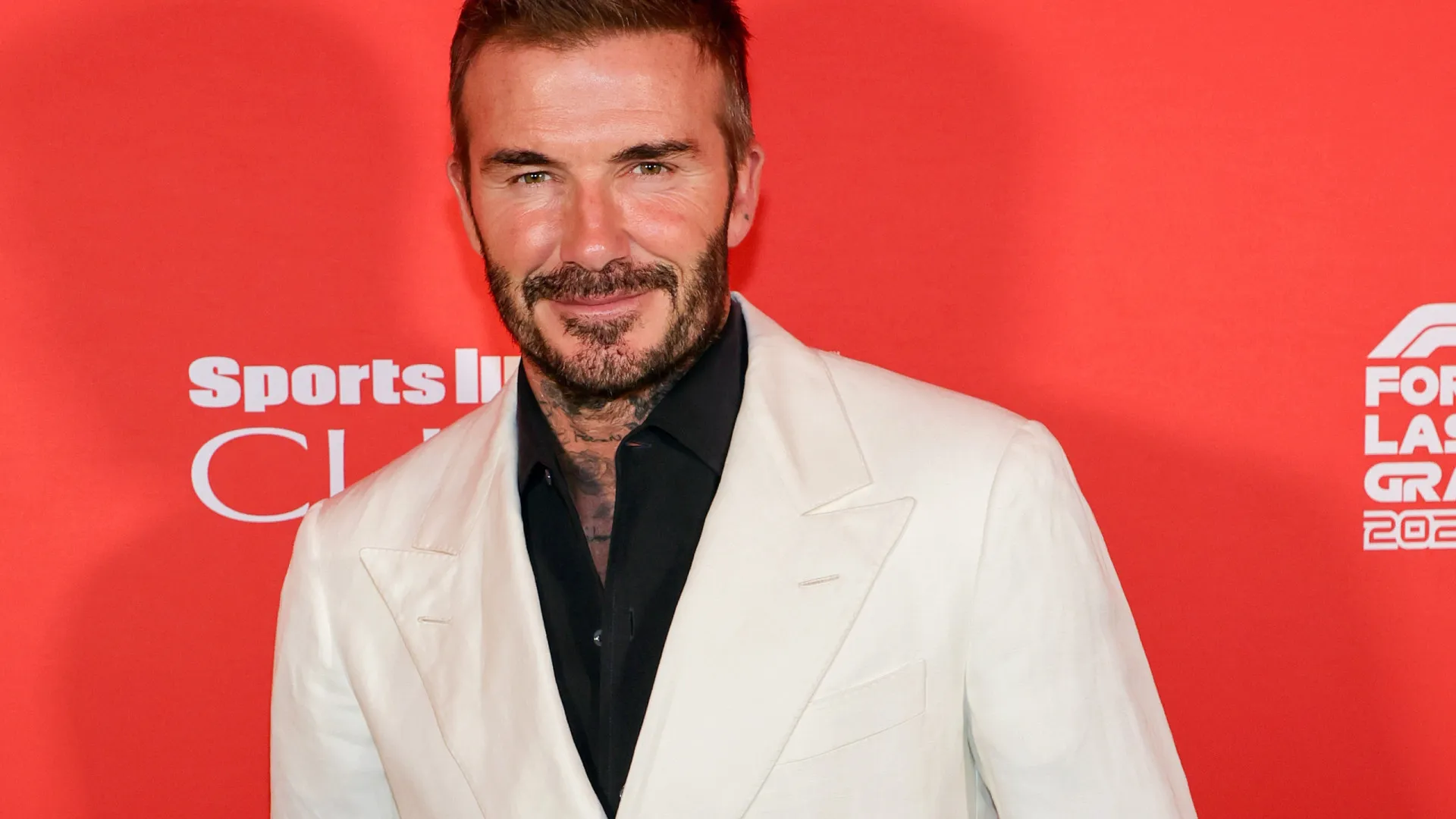 Brooklyn e Nicola faltam ao aniversário de 50 anos de David Beckham - img