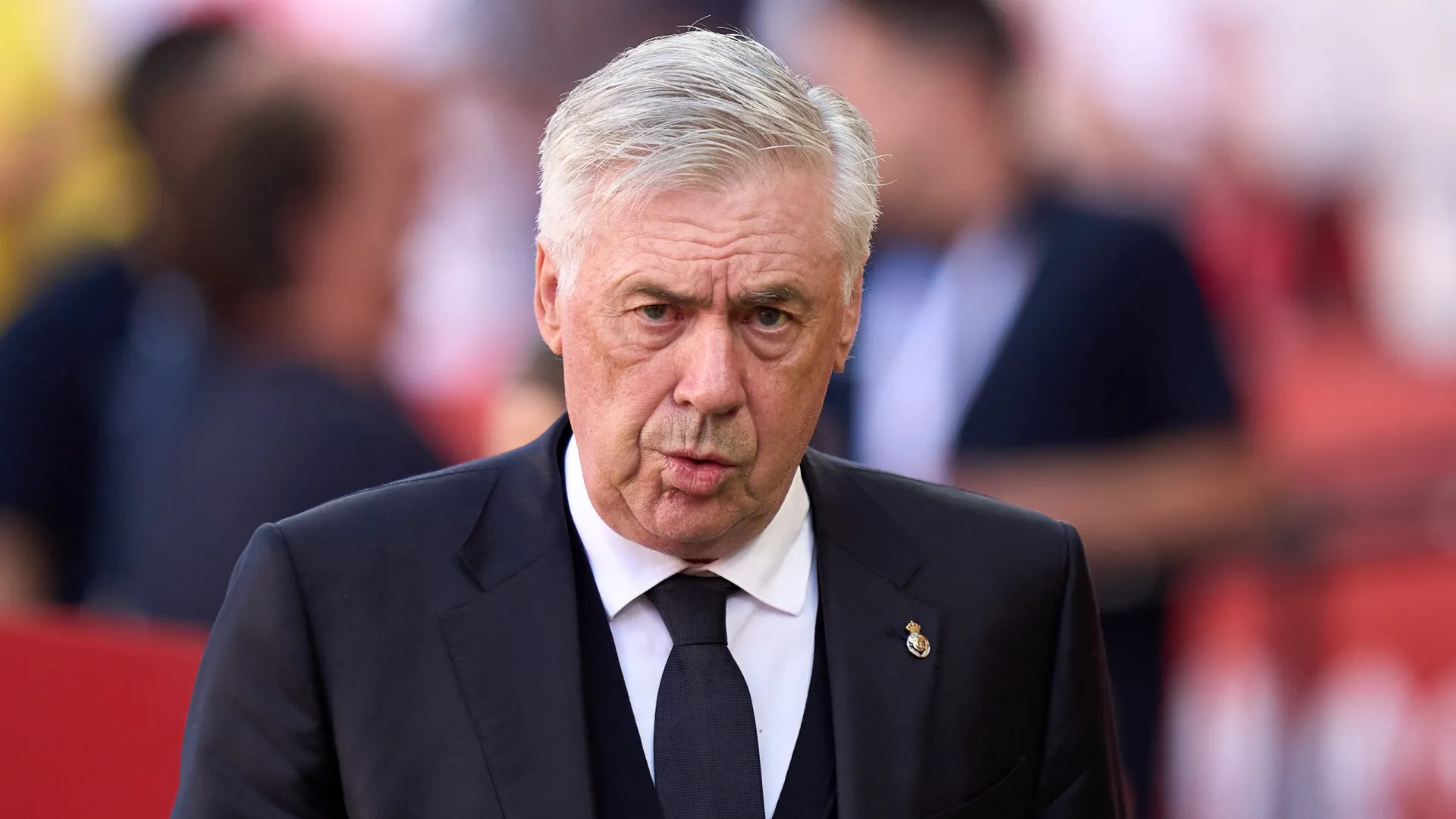 Ancelotti busca contato com velho artilheiro brasileiro e recorda gols dele no Napoli - img