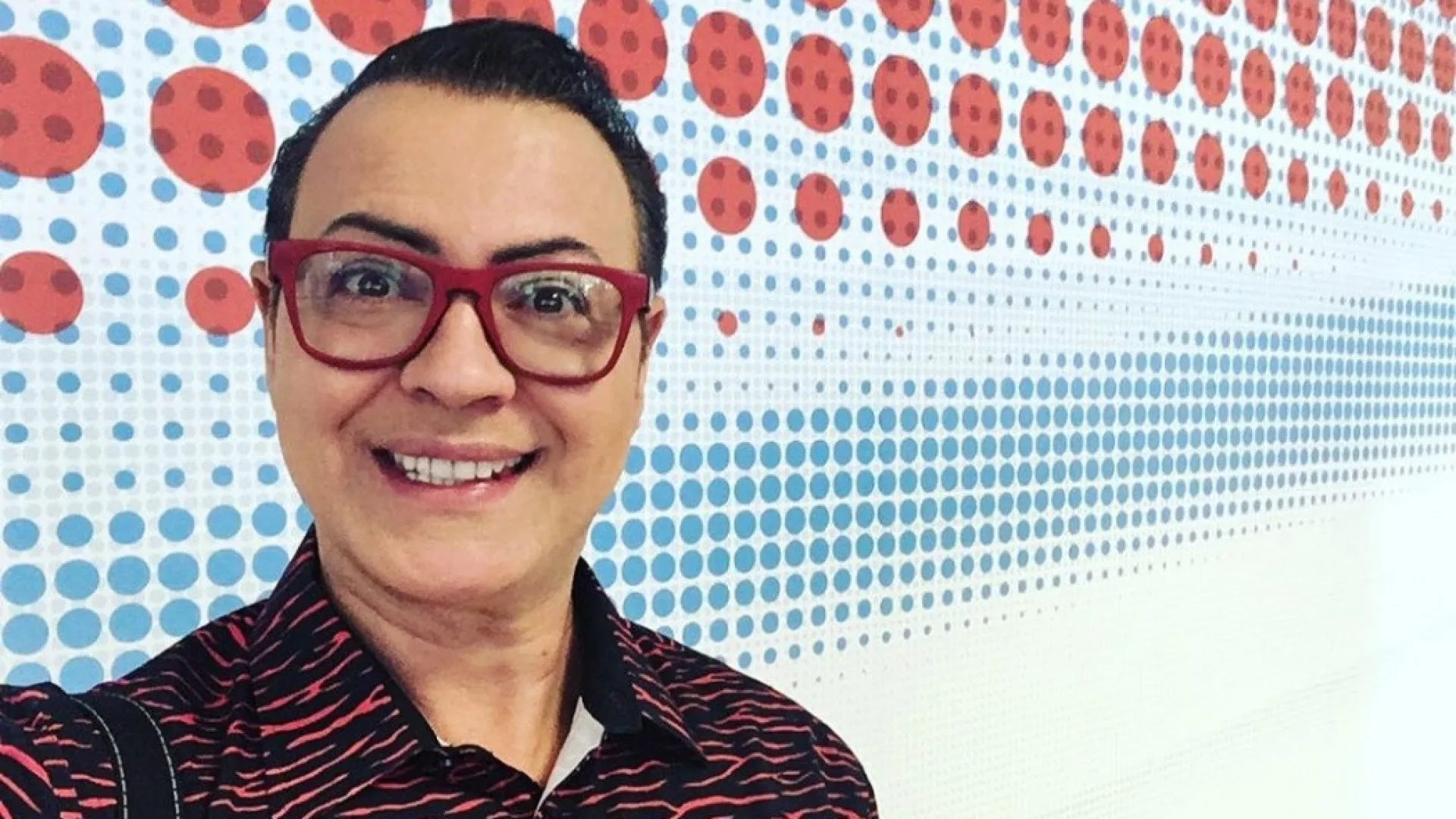 Ex-BBB Dicesar vira recepcionista de idosos em aeroporto de São Paulo - img