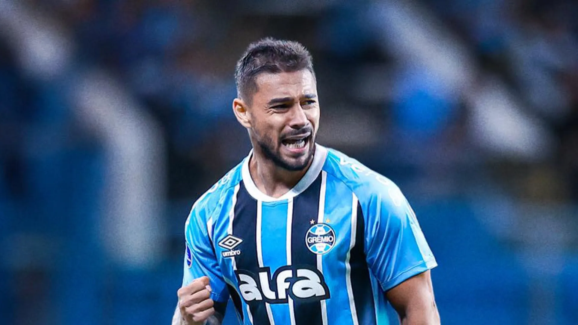 Grêmio vence o Bahia com pênalti polêmico e ganha fôlego após eliminação na Copa do Brasil - img