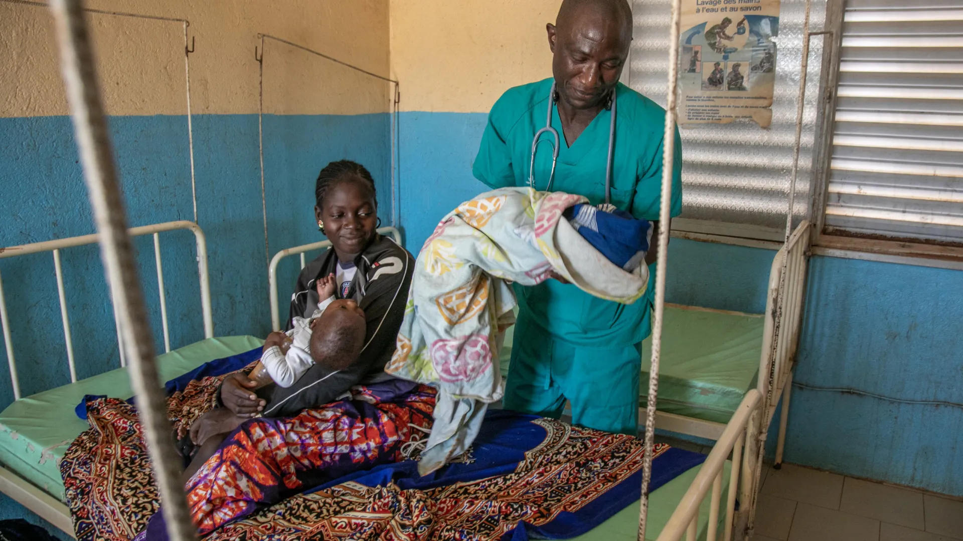 Meio milhão de crianças morrem anualmente na África por falta de vacinas - img
