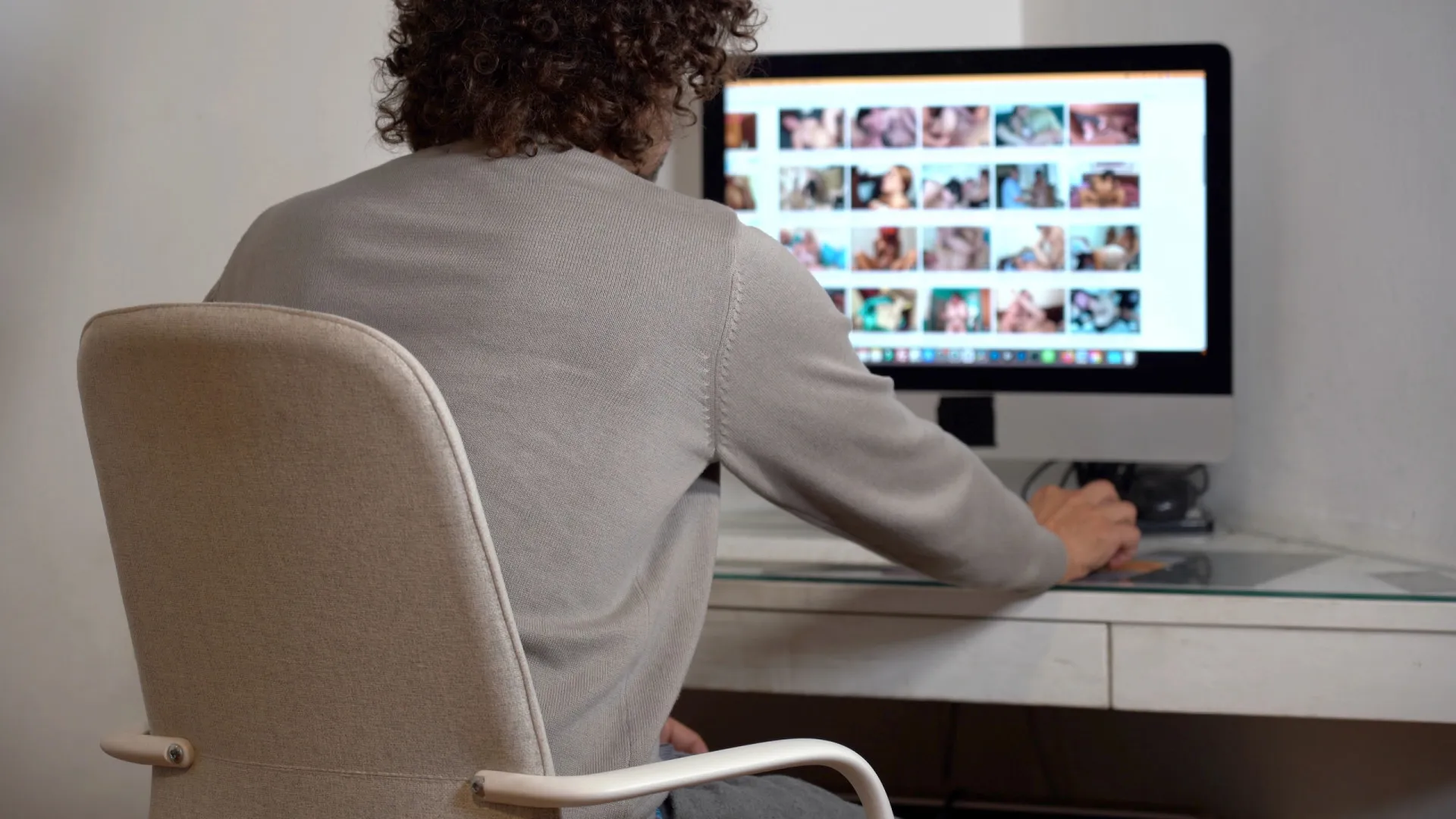 Pornografia em excesso pode afetar o cérebro e aumentar impulsividade - img