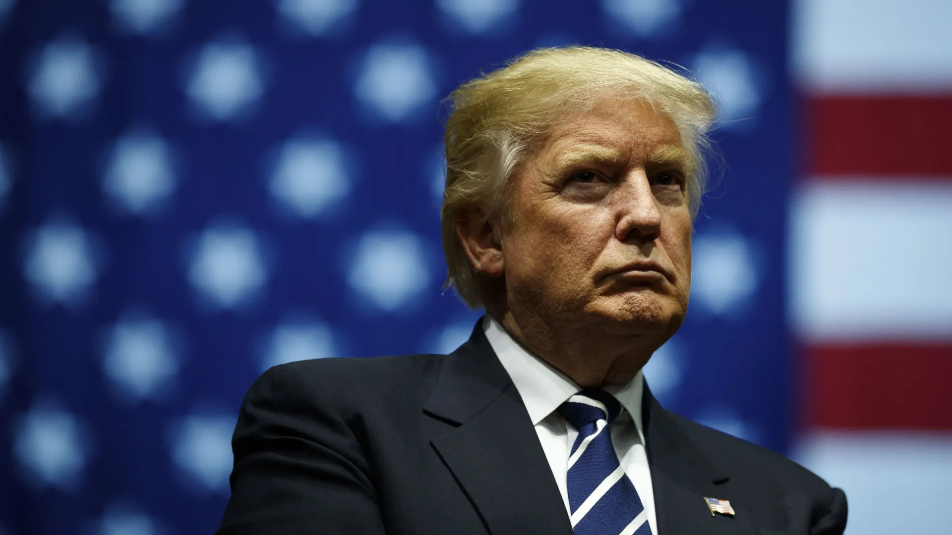 Trump fecha acordos de US$ 200 bilhões com Emirados Árabes Unidos - img