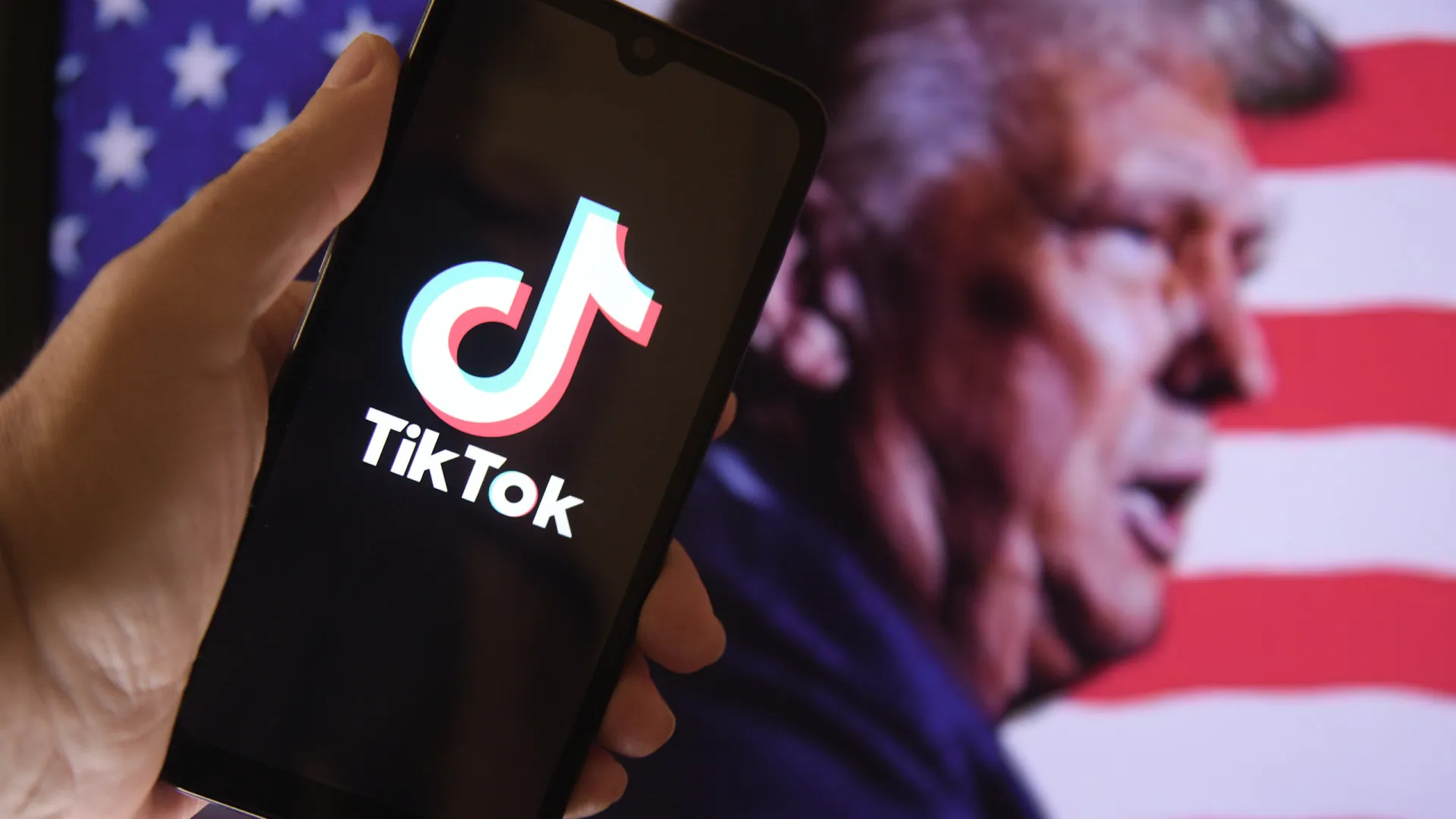 Trump diz que "pessoas muito ricas" querem comprar o TikTok nos EUA - img