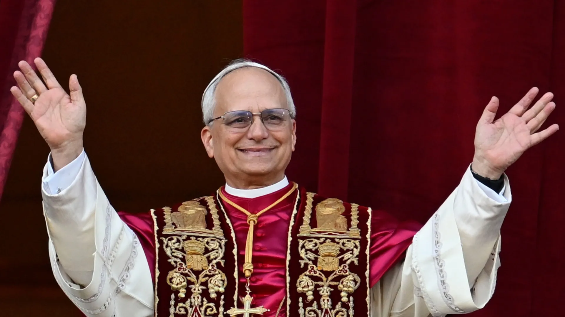 Vaticano lança primeiros selos em homenagem ao Papa Leão 14 1 Vaticano lança primeiros selos em homenagem ao Papa Leão 14 - img