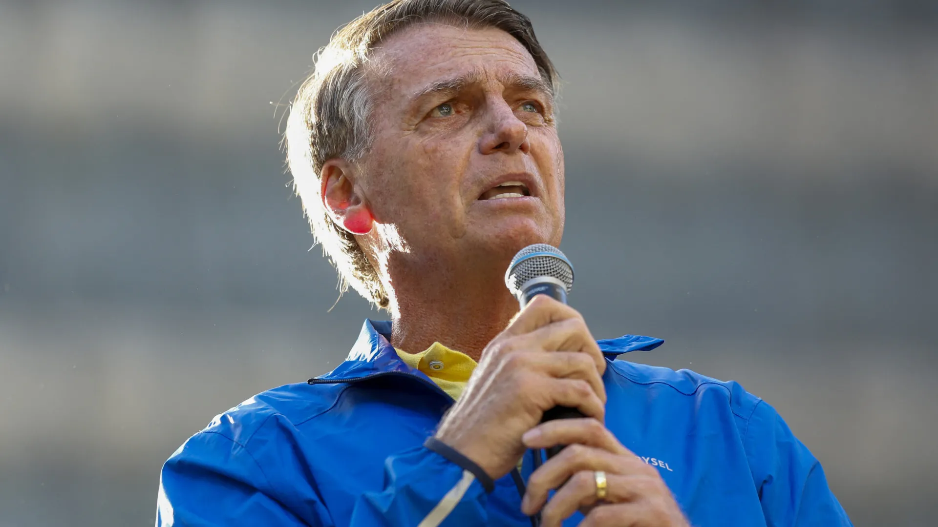 Bolsonaro pede urgência aos Poderes para que atendam exigências de Trump - img
