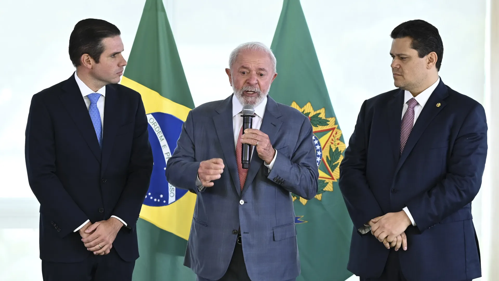 Motta deve encontrar Alcolumbre para discutir posição sobre Trump - img