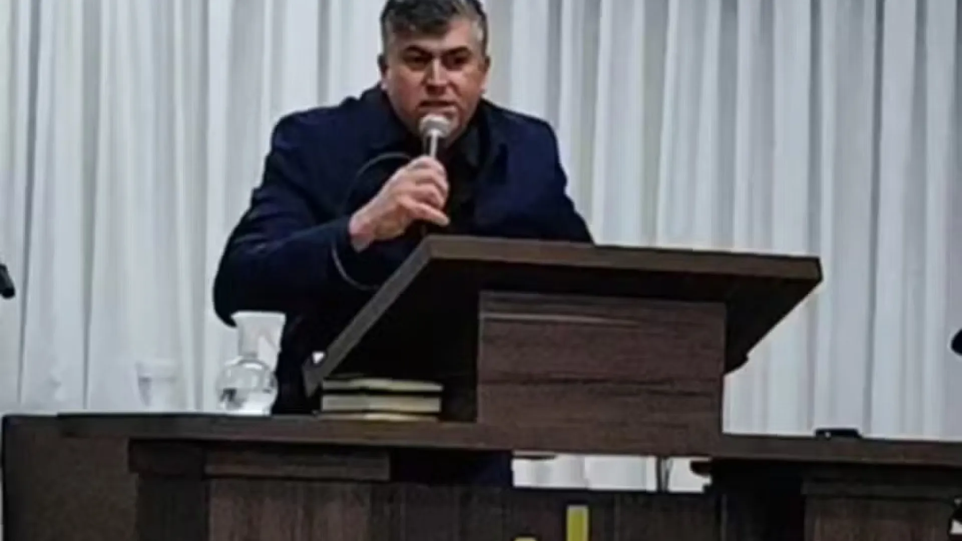 Pastor morre durante culto transmitido ao vivo em Caxias do Sul - img