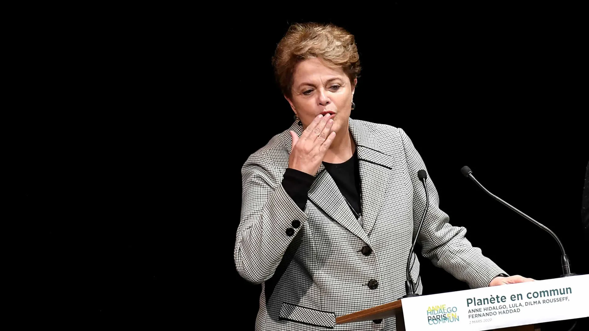 Putin parabeniza Dilma Rousseff por gestão no banco dos BRICS e reeleição - img