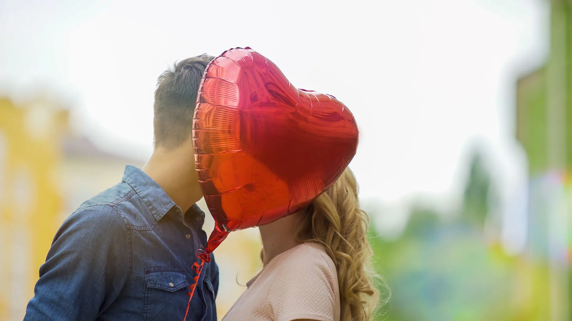 Quatro signos que podem viver um amor inesperado ainda este mês - img