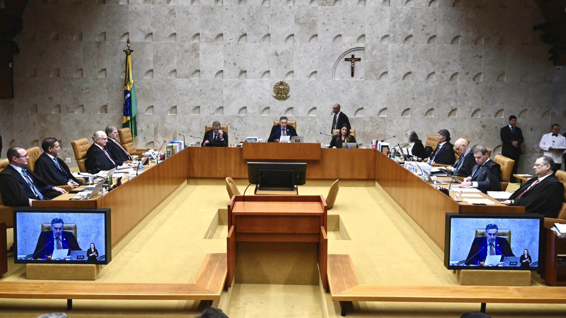 STF retoma julgamento sobre responsabilização das redes sociais - img
