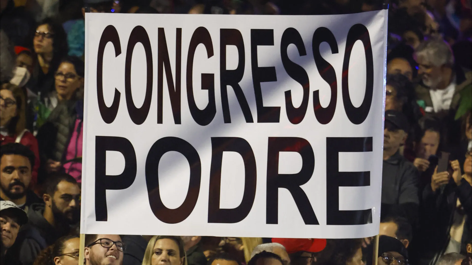 Ato para pressionar Congresso tem críticas a Bolsonaro, Tarcísio e Trump - img