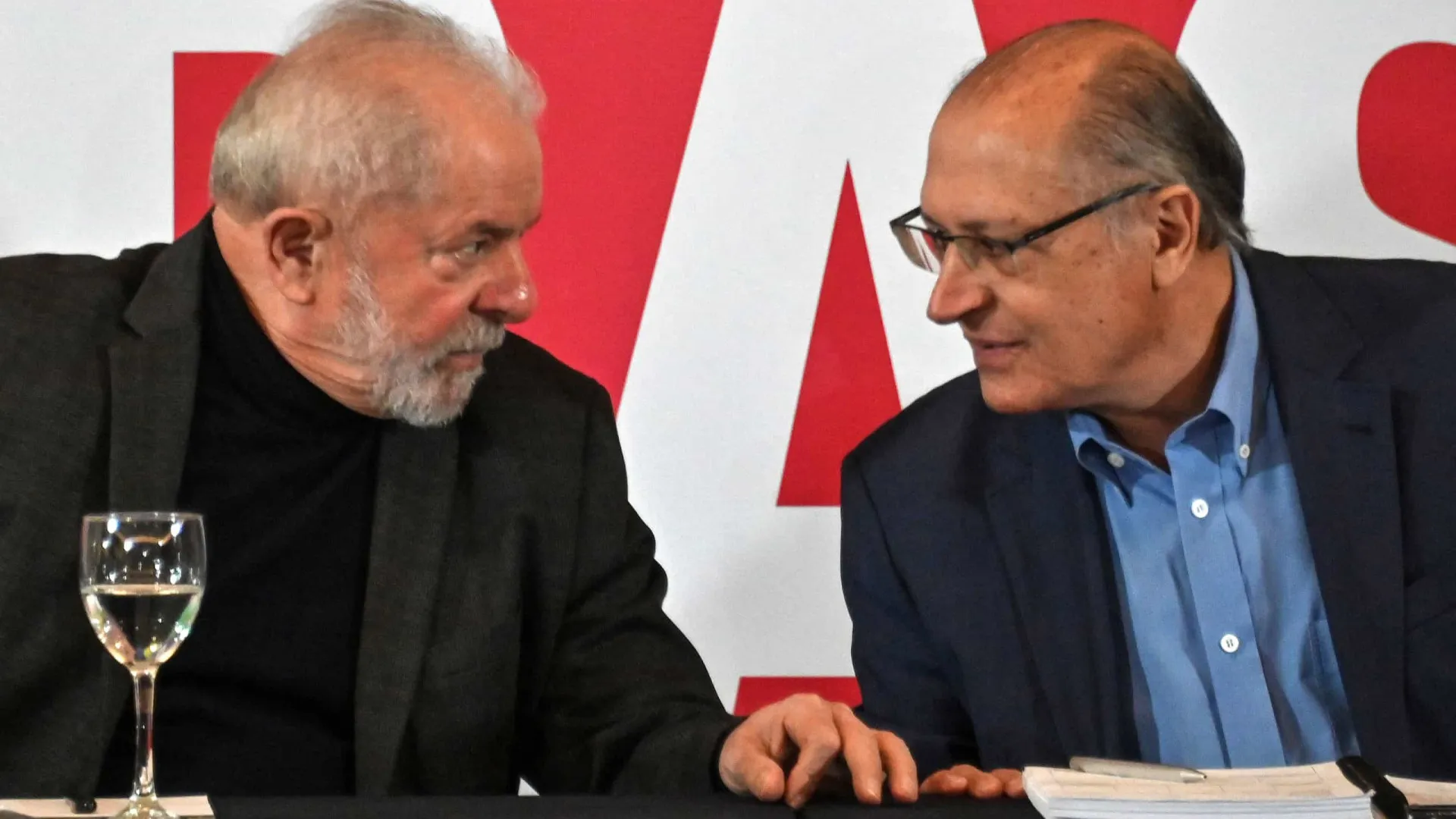 Alckmin defende diálogo e apresenta argumentos contra tarifas a encarregado dos EUA - img