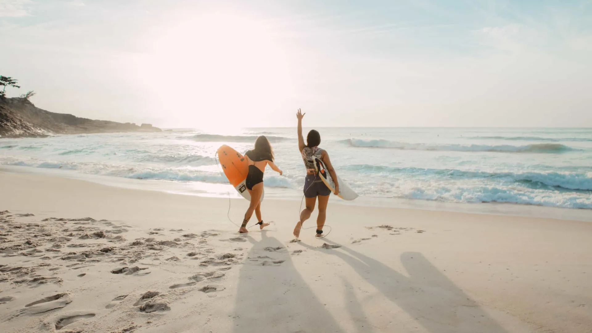 Austrália inaugura recife artificial que cria onda perfeita para o surfe - img