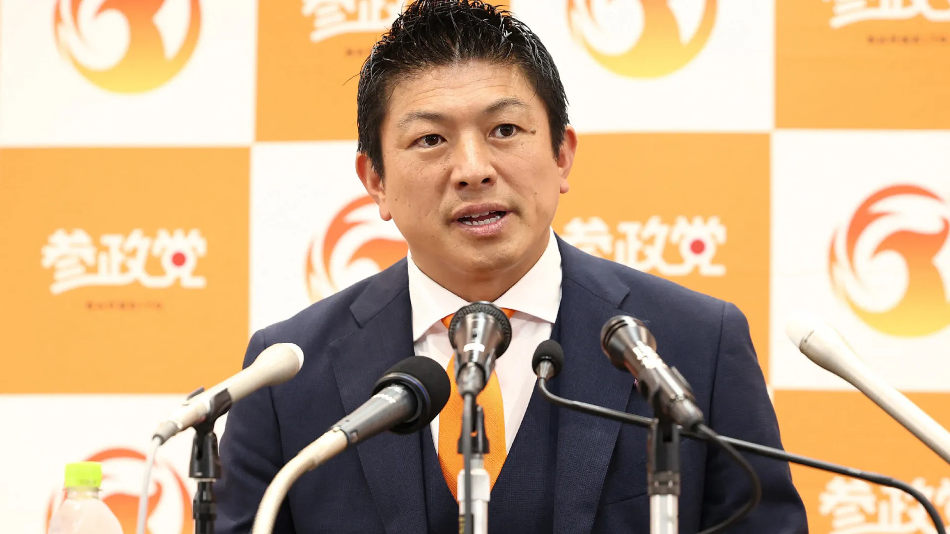Como partido de extrema direita ganha destaque no Japão - img