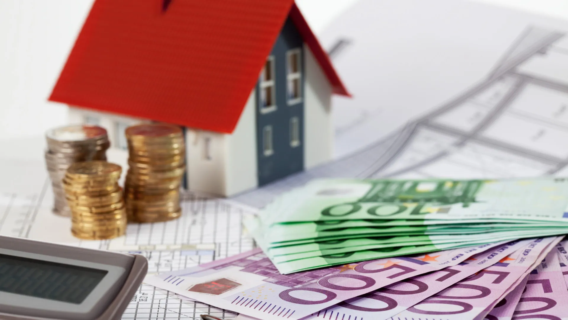 Custo do crédito impede expansão do mercado imobiliário, aponta pesquisa do setor - img
