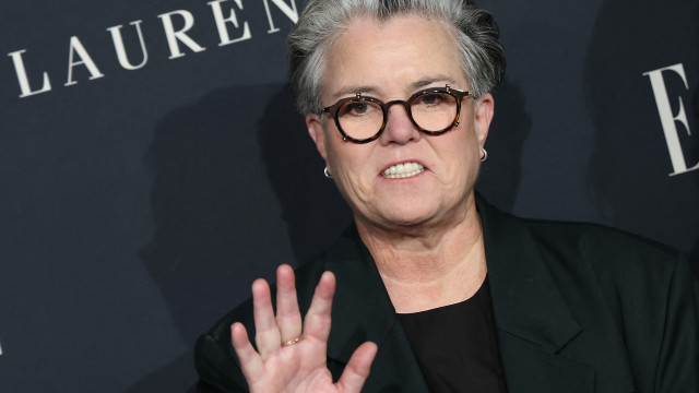 Ellen DeGeneres confirma que se mudou para Reino Unido devido a Donald Trump - img