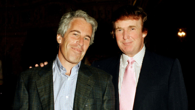Ex-estrategista republicano diz que Trump quer tirar foco do caso Epstein - img