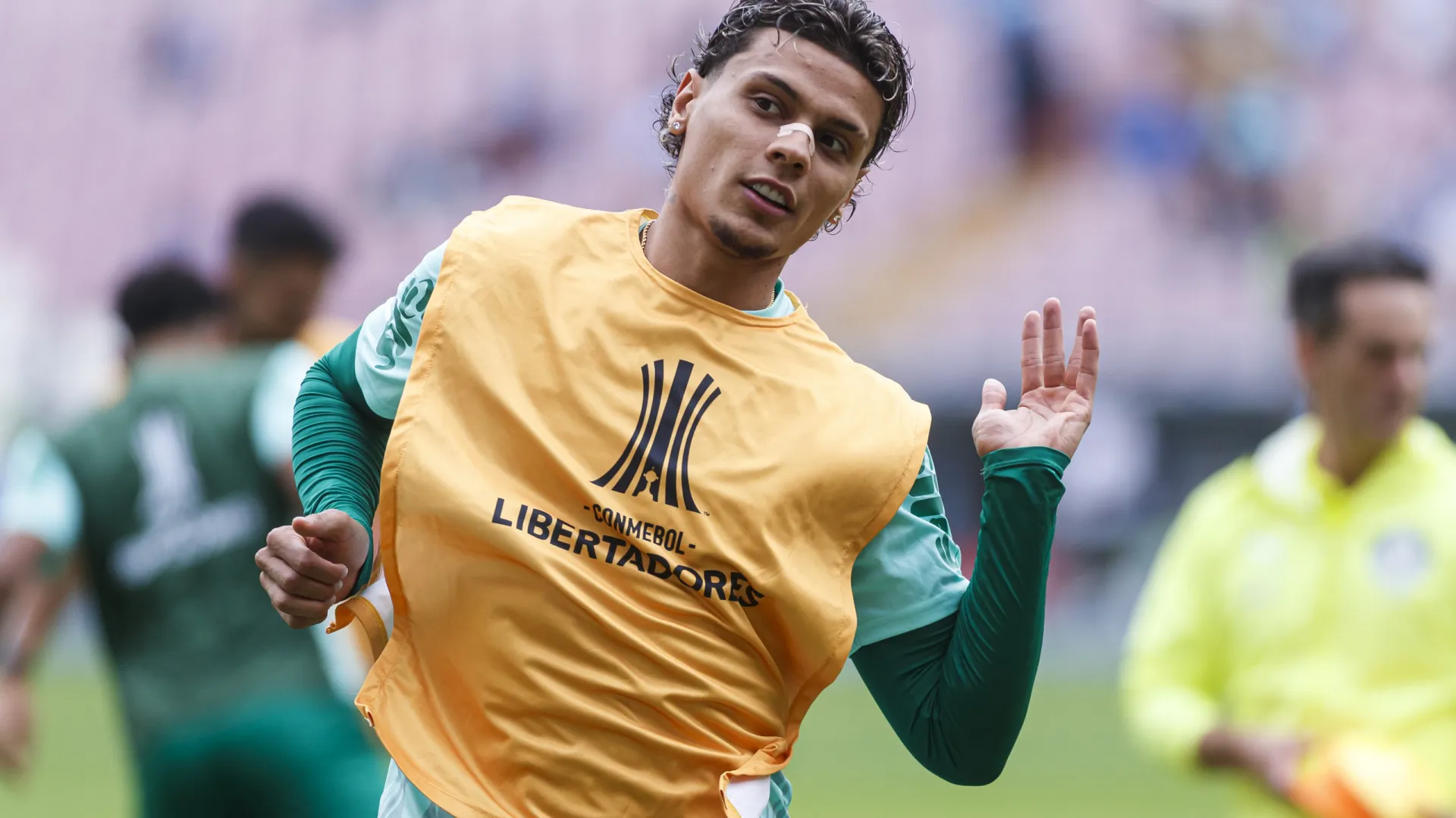 FC Porto faz oferta por 'queridinho' de Abel Ferreira no Palmeiras - img