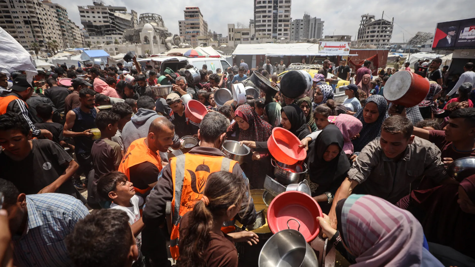 OMS acusa Israel de atacar armazém em Gaza e prender funcionários - img