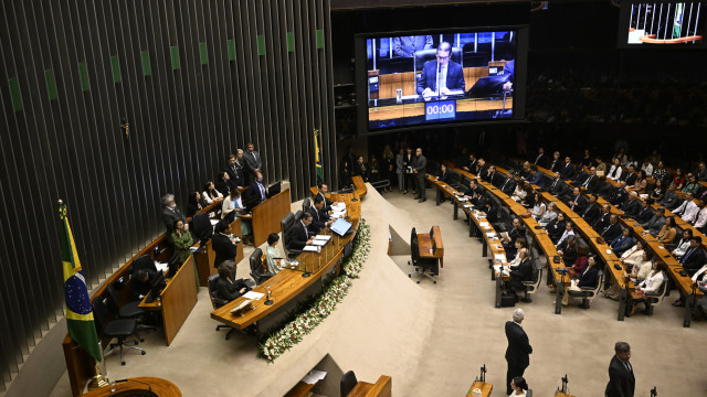 Câmara pauta projeto para punir deputados que barram trabalhos - img