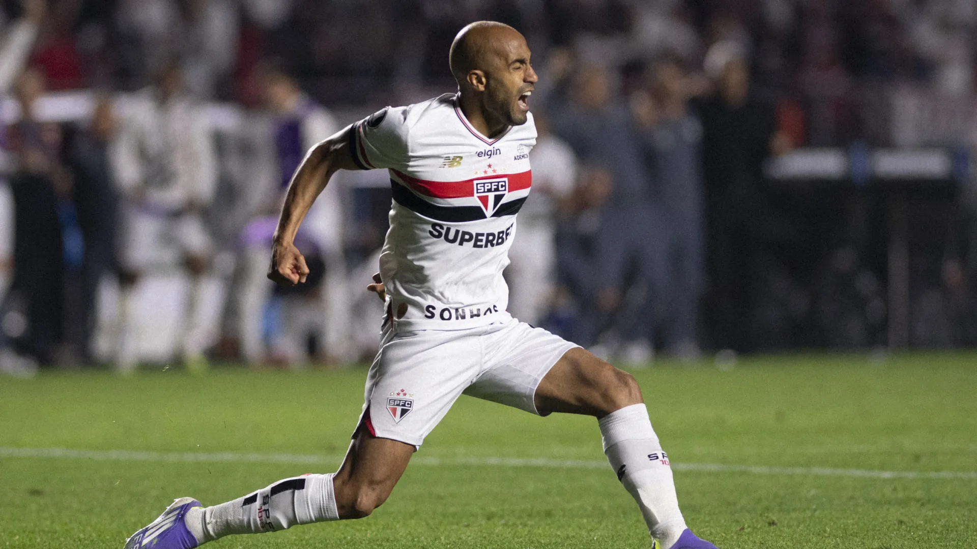 Lucas Moura passa por astroscopia no joelho e não tem nova lesão detectada - img