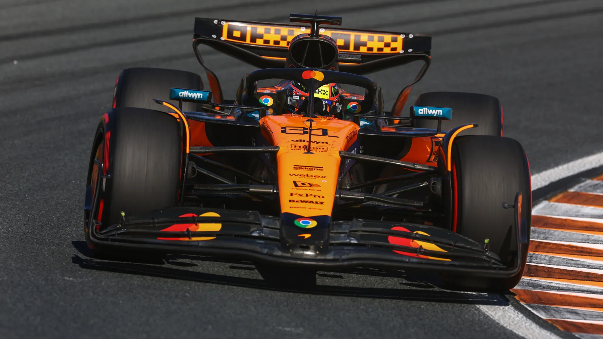 Piastri 'dá troco' em Norris e faz a pole no GP da Holanda; Bortoleto é 13º - img