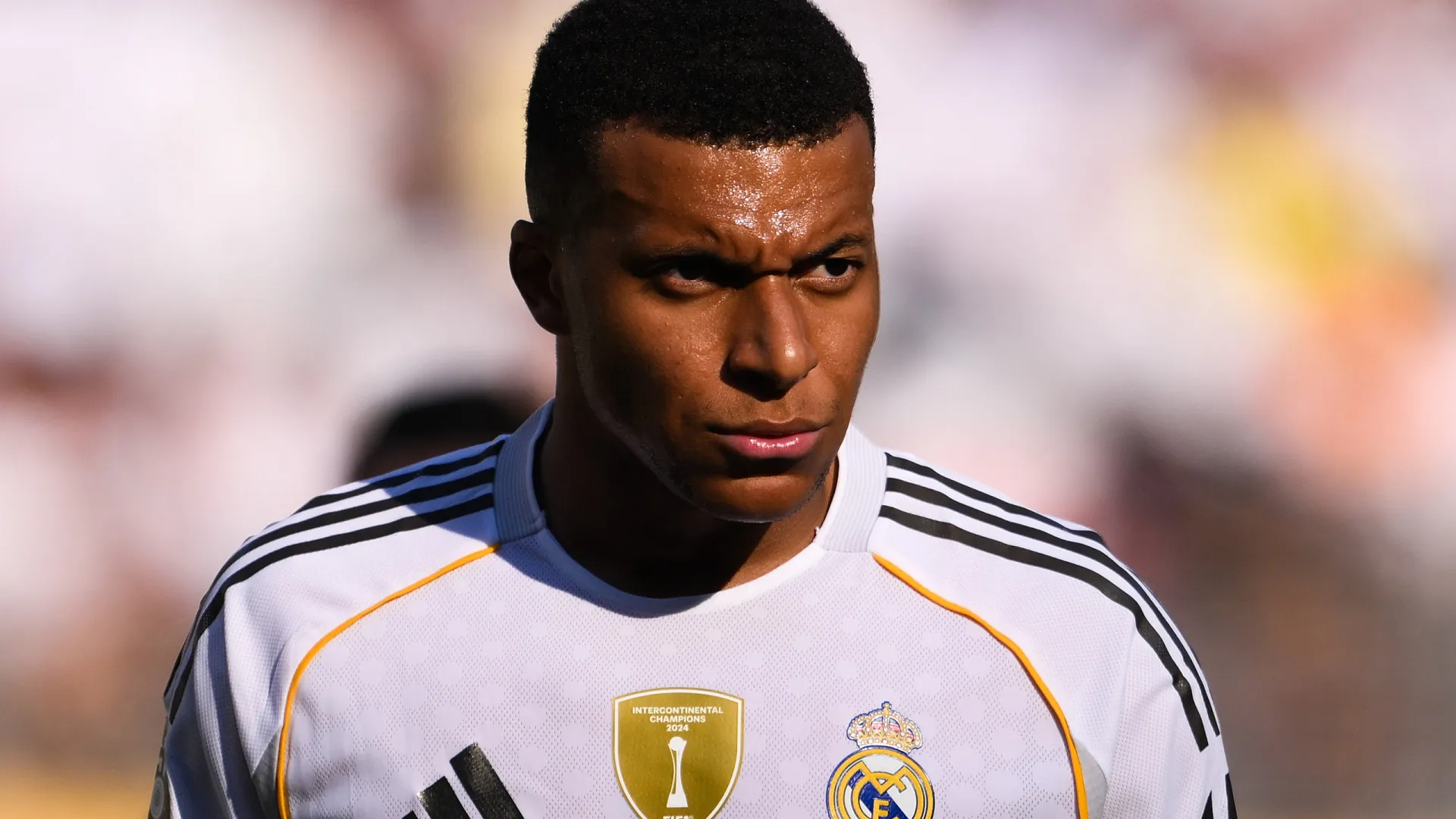 Real bate Oviedo com Mbappé protagonista; Rodrygo reclama após substituição - img