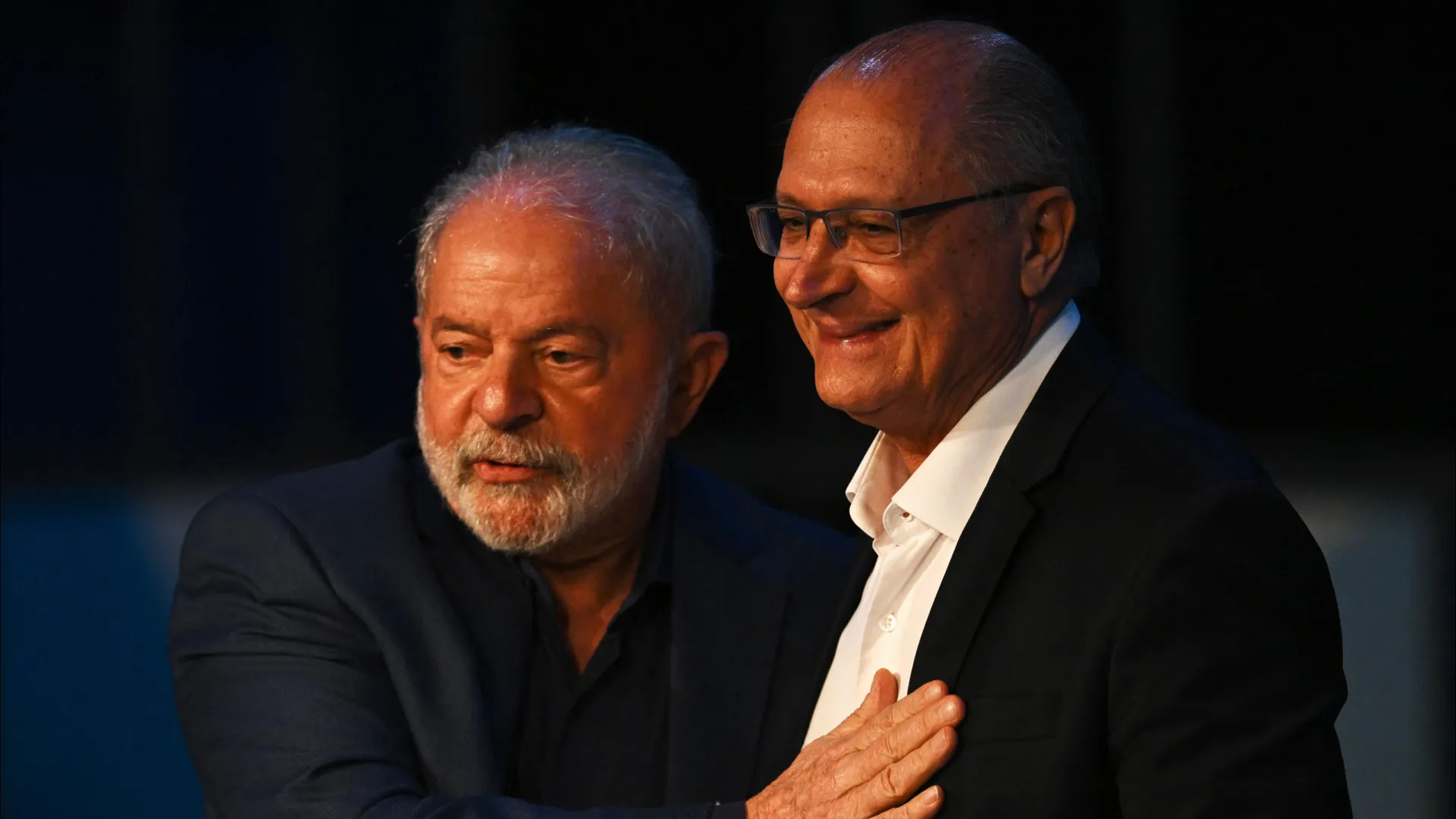 Tarifaço fortalece Alckmin como vice de Lula em 2026 após pressão petista por candidatura em SP - img