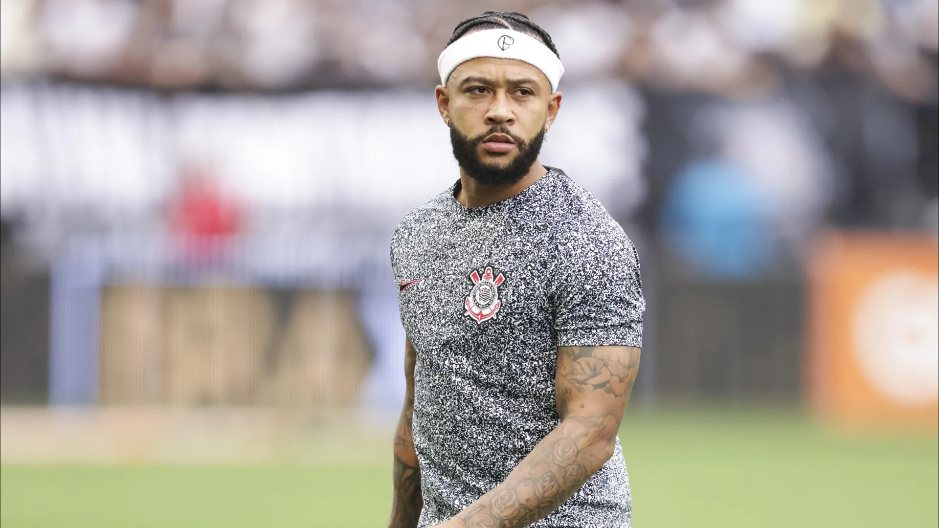 Treta entre Memphis e Félix marca treino do Corinthians antes do Dérbi - img