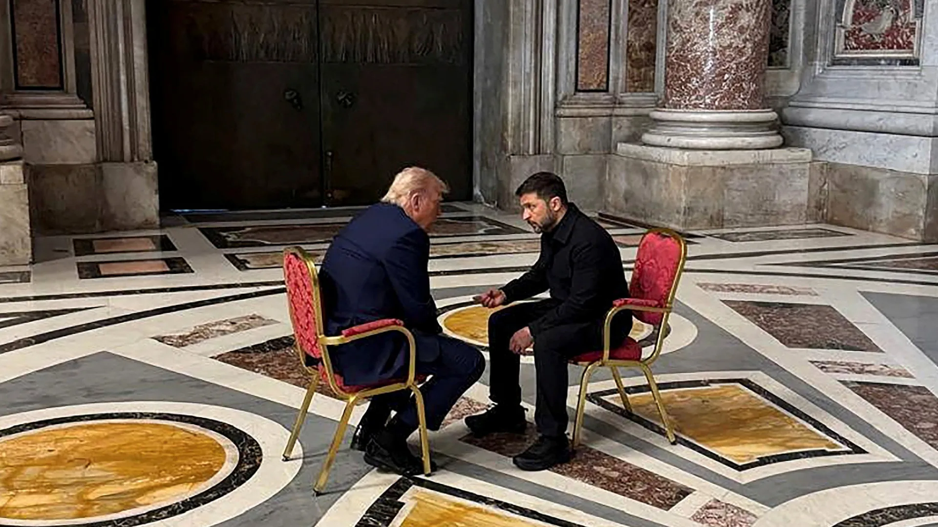 Trump e Zelenski discutem sanções a Putin antes do fim do ultimato - img