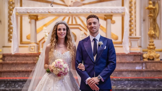 Liverpool lamenta morte de Diogo Jota e pede respeito à família 1 Diogo Jota postou vídeo do casamento nas redes horas antes de morrer