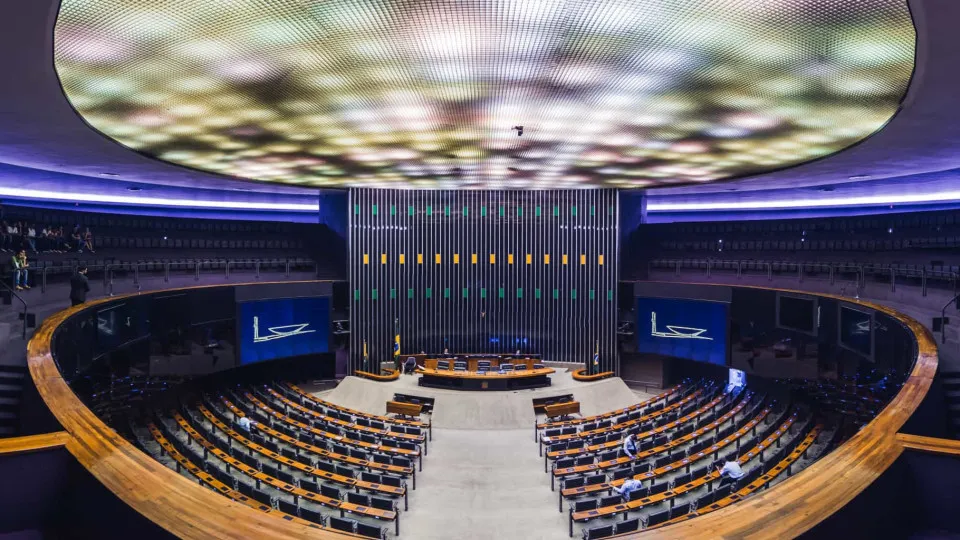 STF dá resposta a reclamações e tem maioria para restringir autorização de buscas no Congresso - img
