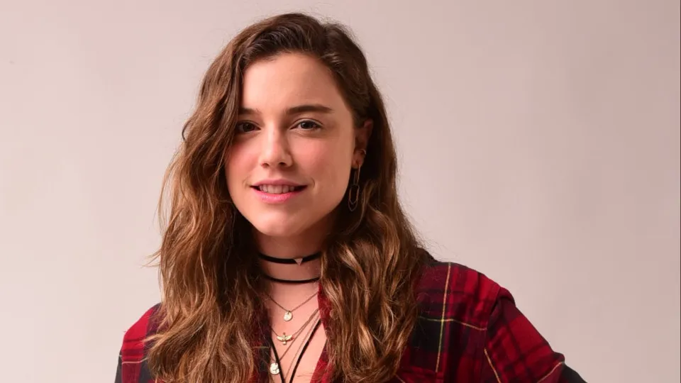 Alice Wegmann, Maria Gadú, Carol Castro e outros artistas celebram condenação de Bolsonaro - img