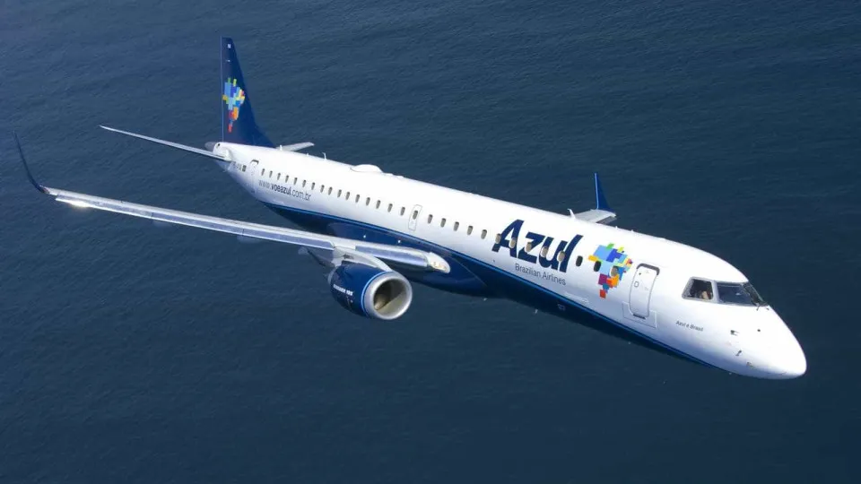 Azul encerra operações em 14 cidades de estados como RJ, CE e SC - img