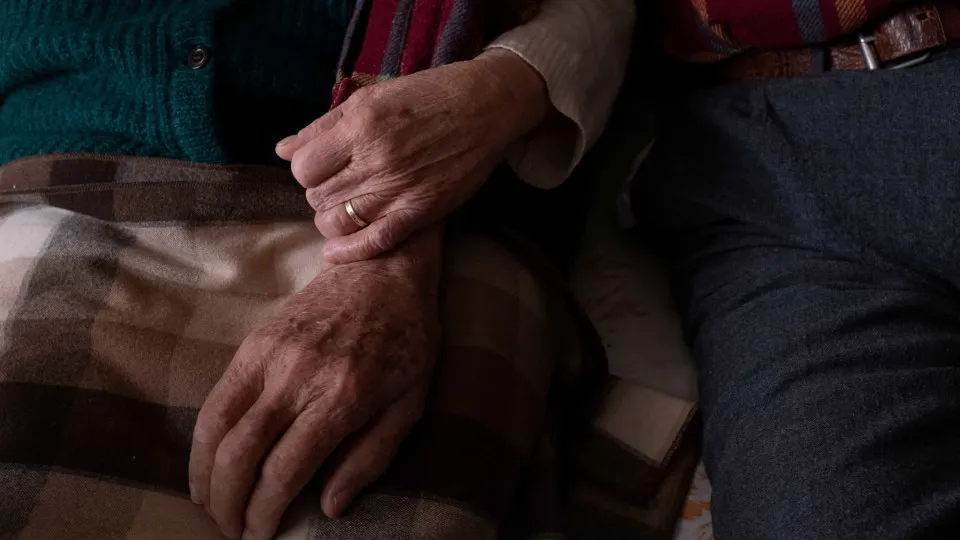 Casal morre no mesmo dia após 50 anos de união: "Como se soubessem..." 1 Casal morre no mesmo dia após 50 anos de união: "Como se soubessem..." - img