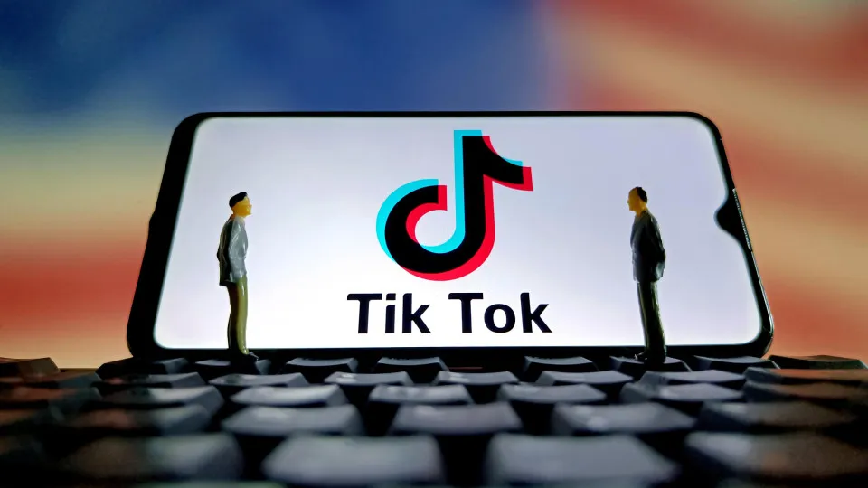 China destaca benefícios mútuos em acordo com EUA sobre o TikTok; entenda - img
