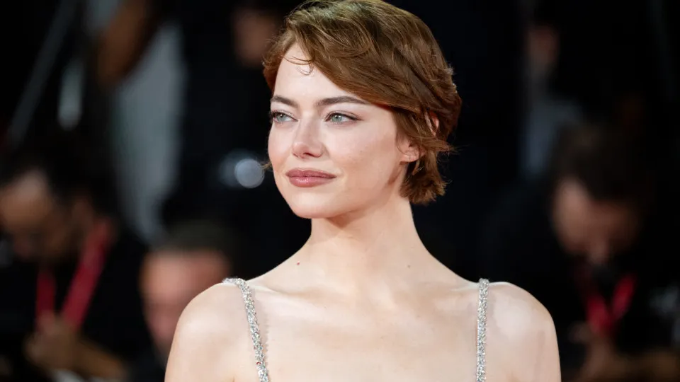 Emma Stone revela que acredita em extraterrestres e explica porquê - img