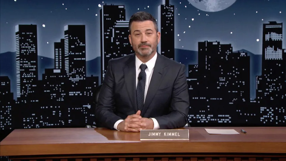 Chefe do órgão que regula mídia nos EUA irá ao Senado falar sobre Jimmy Kimmel - img