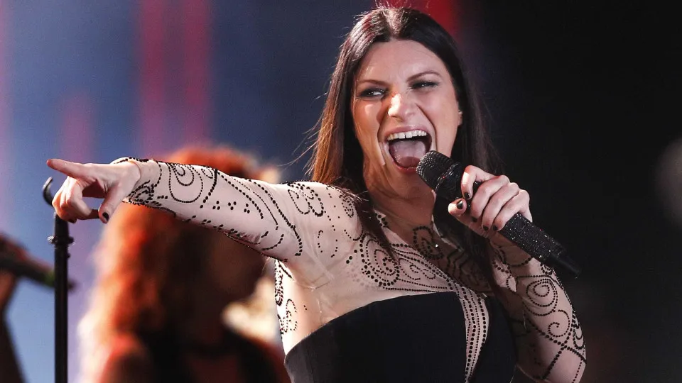 Laura Pausini anuncia turnê para 2027 com parada em São Paulo - img