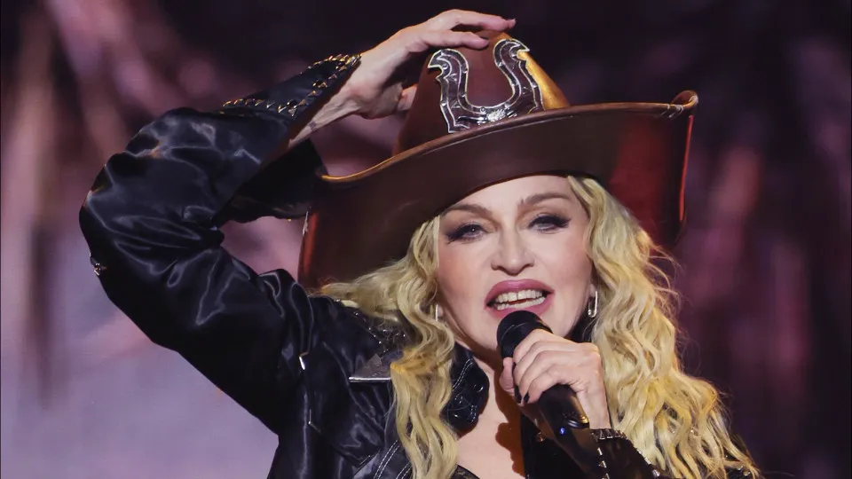 Madonna diz que cogitou suicídio durante disputa de guarda do filho em 2016 - img