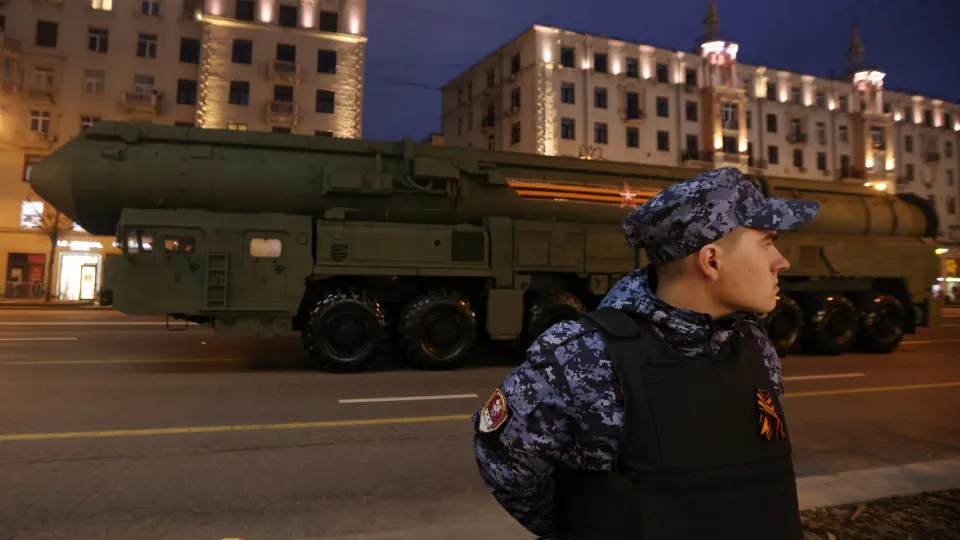Megaexercício militar da Rússia eleva tensão com a Otan - img