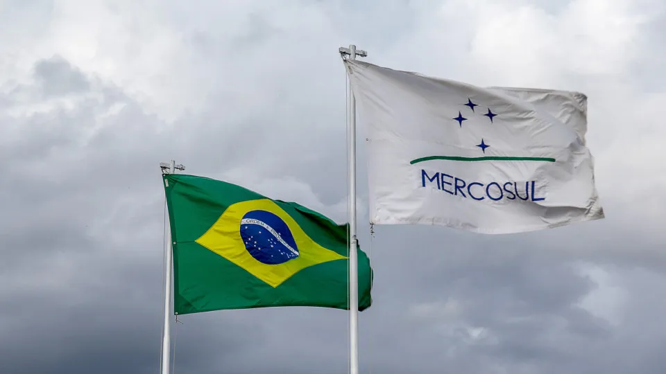 Mercosul e Efta assinam acordo comercial e incluem compromisso com energia limpa - img