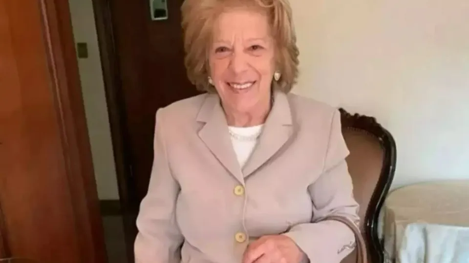 Morre Maria Berklian, a 'Rainha do Brasil', do meme 'Tá barato' - img