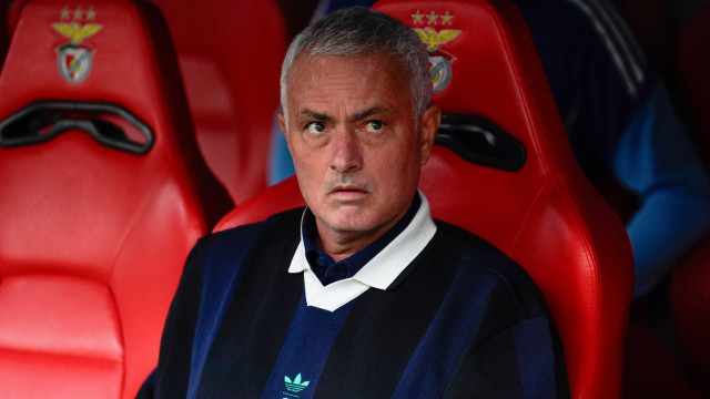 Mourinho chama passagem no Fenerbahçe de erro e presidente rebate crítica - img