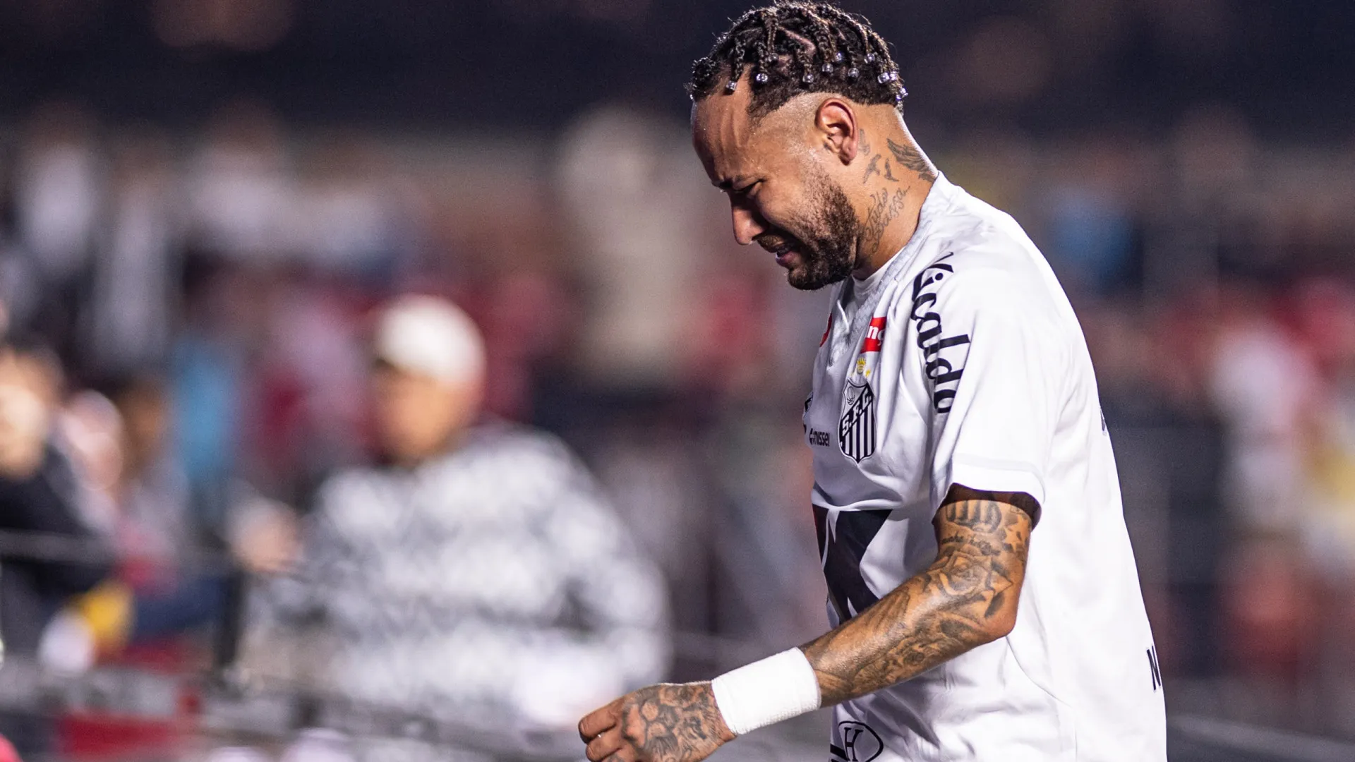 Neymar perde novo clássico por lesão e vê seleção brasileira mais distante - img