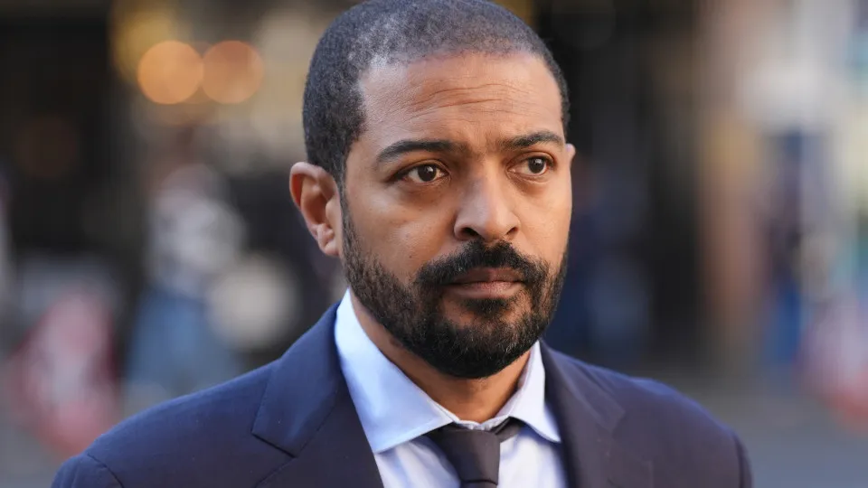 Noel Clarke, astro de Doctor Who, é preso durante operação em Londres - img
