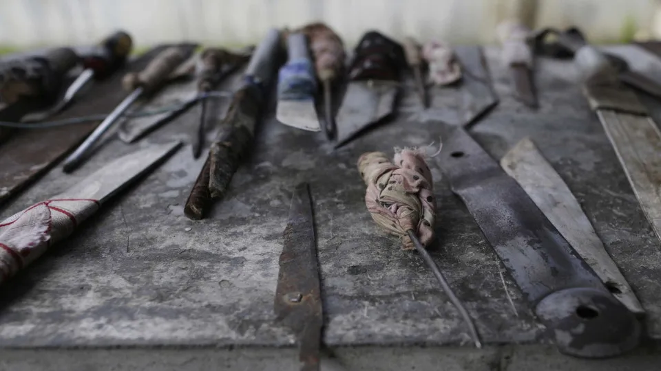 Presos são decapitados no Equador durante conflito entre facções com 17 mortos - img